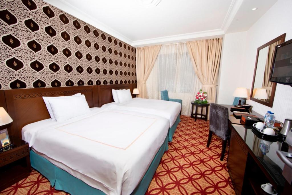 Dallah Taibah Hotel 4*