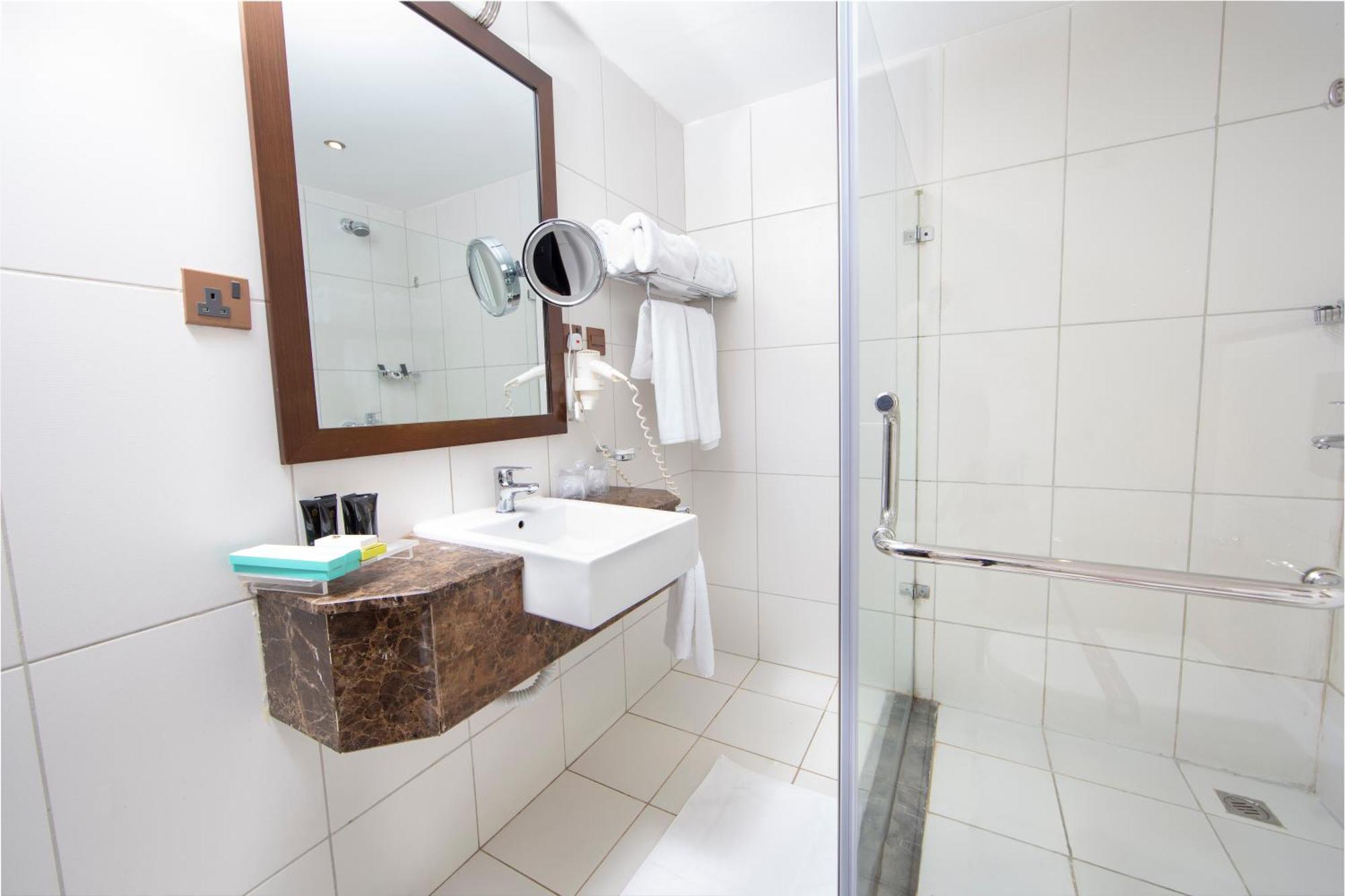 Hotel Dallah Taibah 4*